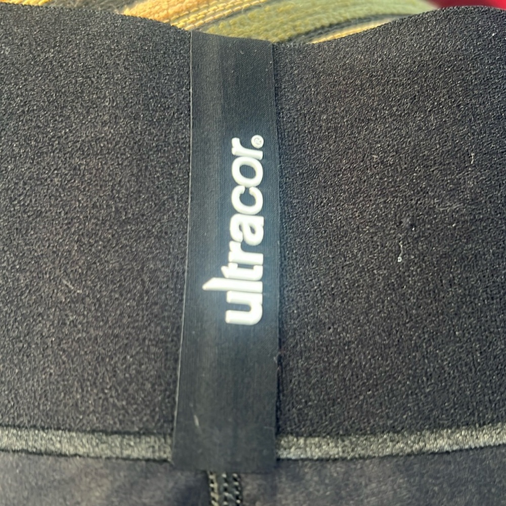 Ultracore luxe compression legging.